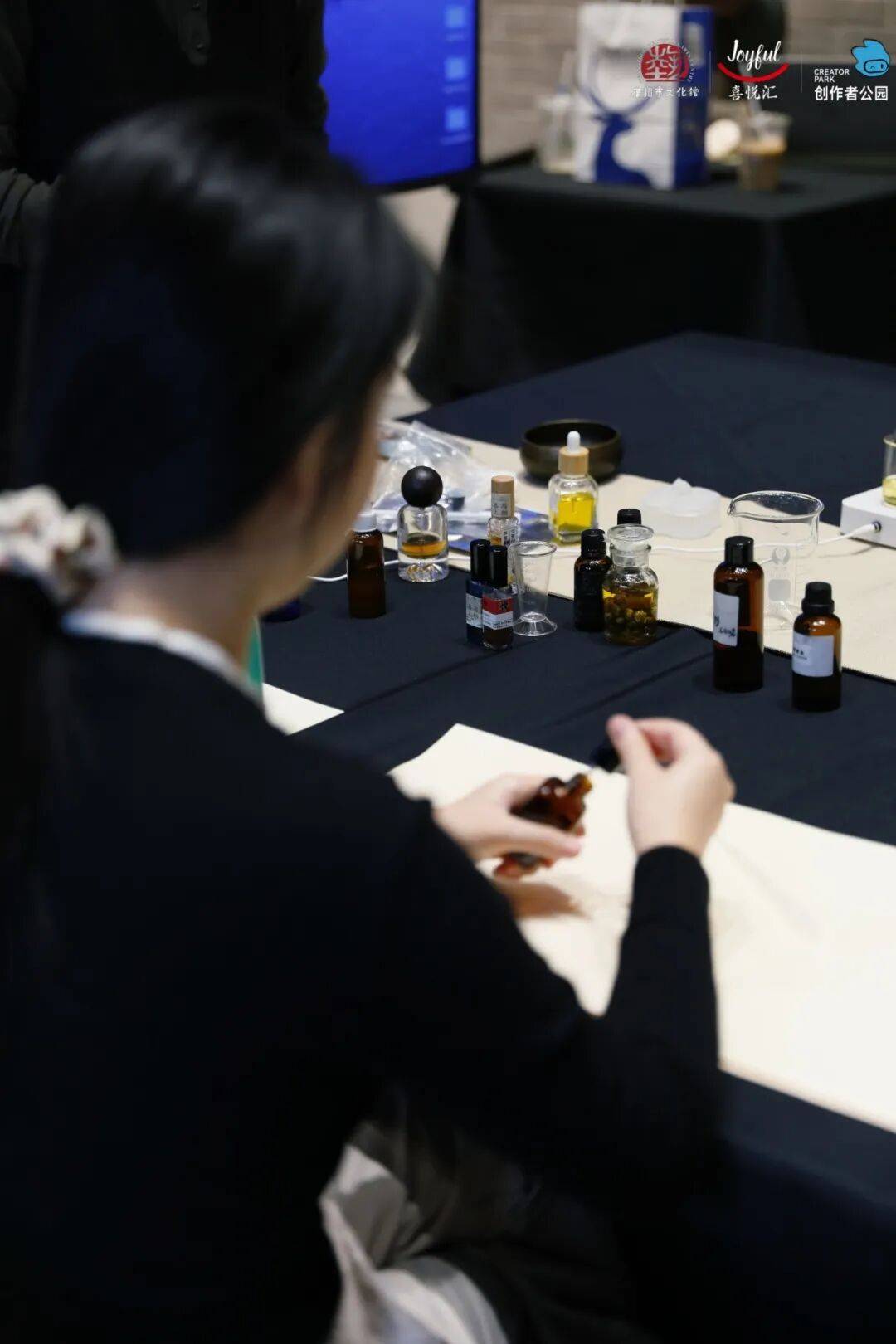 贴、珠绣纽扣胸针、get宋韵妆造出片绝绝子开元棋牌【报名】活动上新!DIY押花冰箱(图29) 贴、珠绣纽扣胸针、get宋韵妆造出片绝绝子开元棋牌【报名】活动上新!DIY押花冰箱(图29)